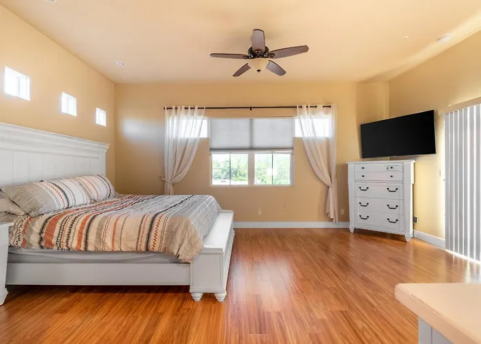 Desert Oasis- Luxury Private Pool Pet Friendly Vakantiehuis Scottsdale