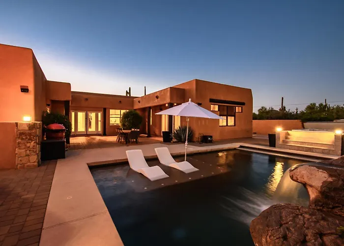 Desert Oasis- Luxury Private Pool Pet Friendly Vakantiehuis Scottsdale