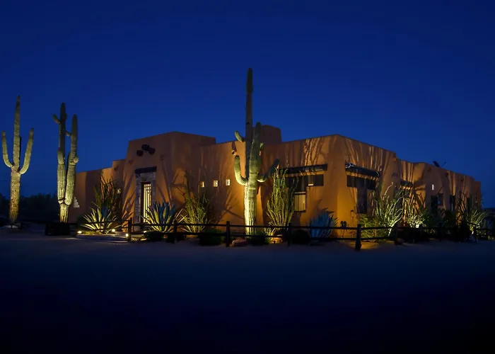 Vakantiehuis Desert Oasis- Luxury Private Pool Pet Friendly Scottsdale