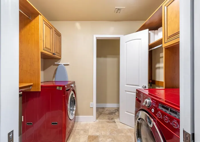 Vakantiehuis Desert Oasis- Luxury Private Pool Pet Friendly Scottsdale